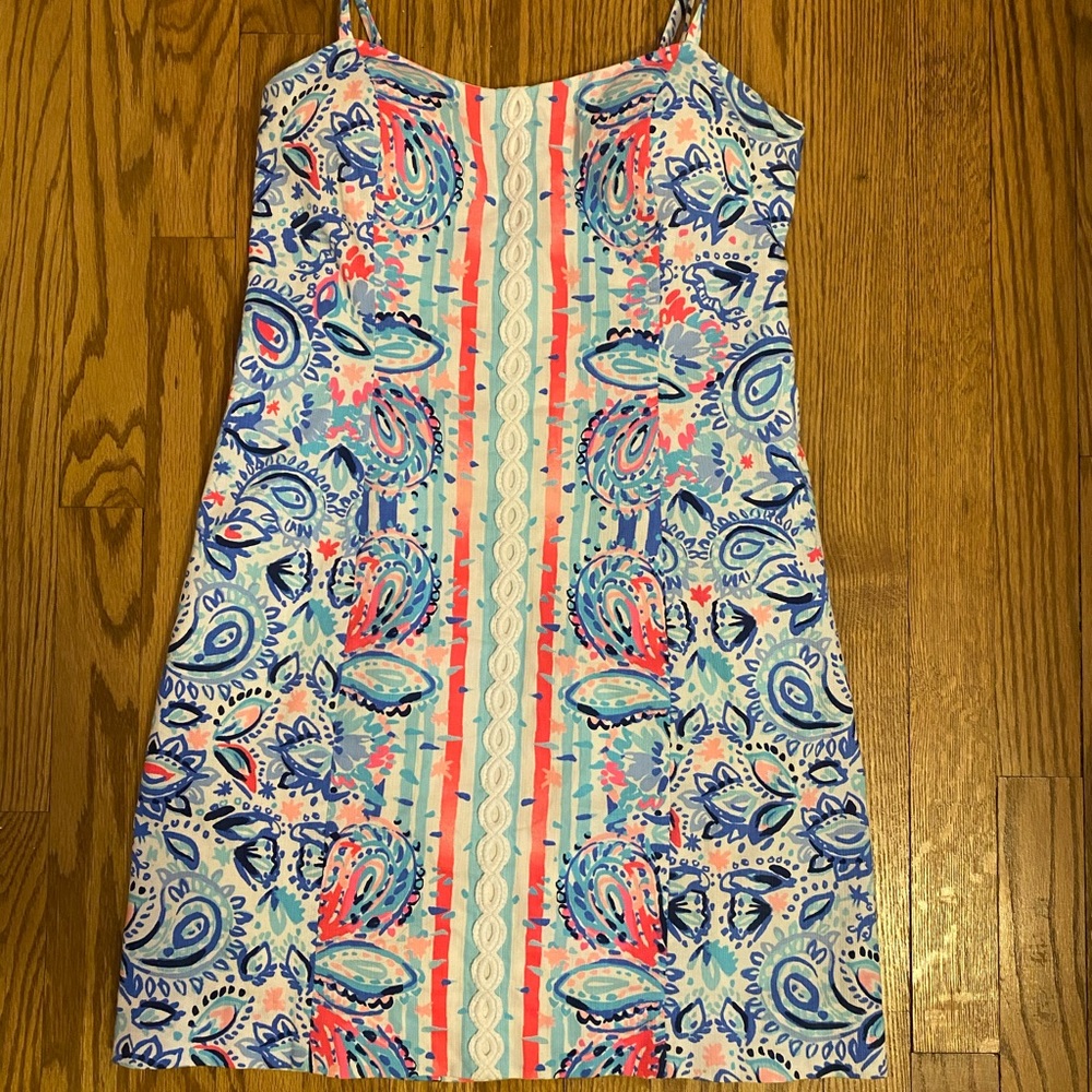 Lili Pulitzer dress with flowers